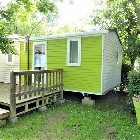 Camping Vias Plage ויאס